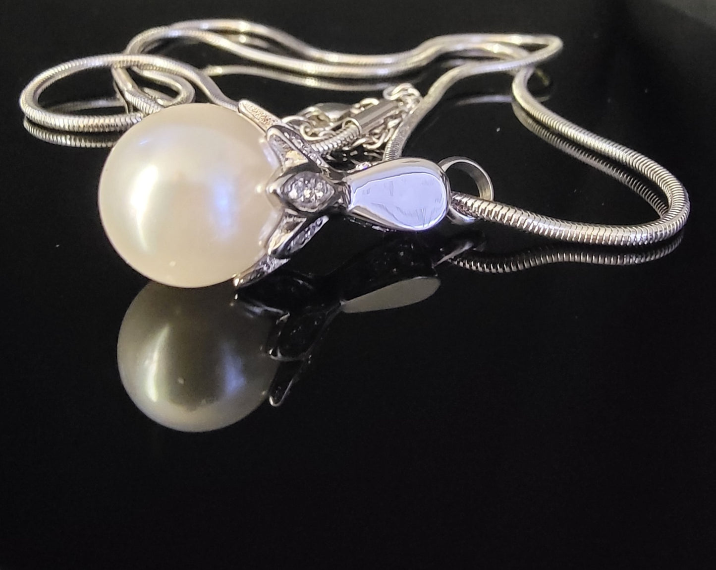 Pearl and Cubic Zirconia Cremation Urn Necklace for ashes