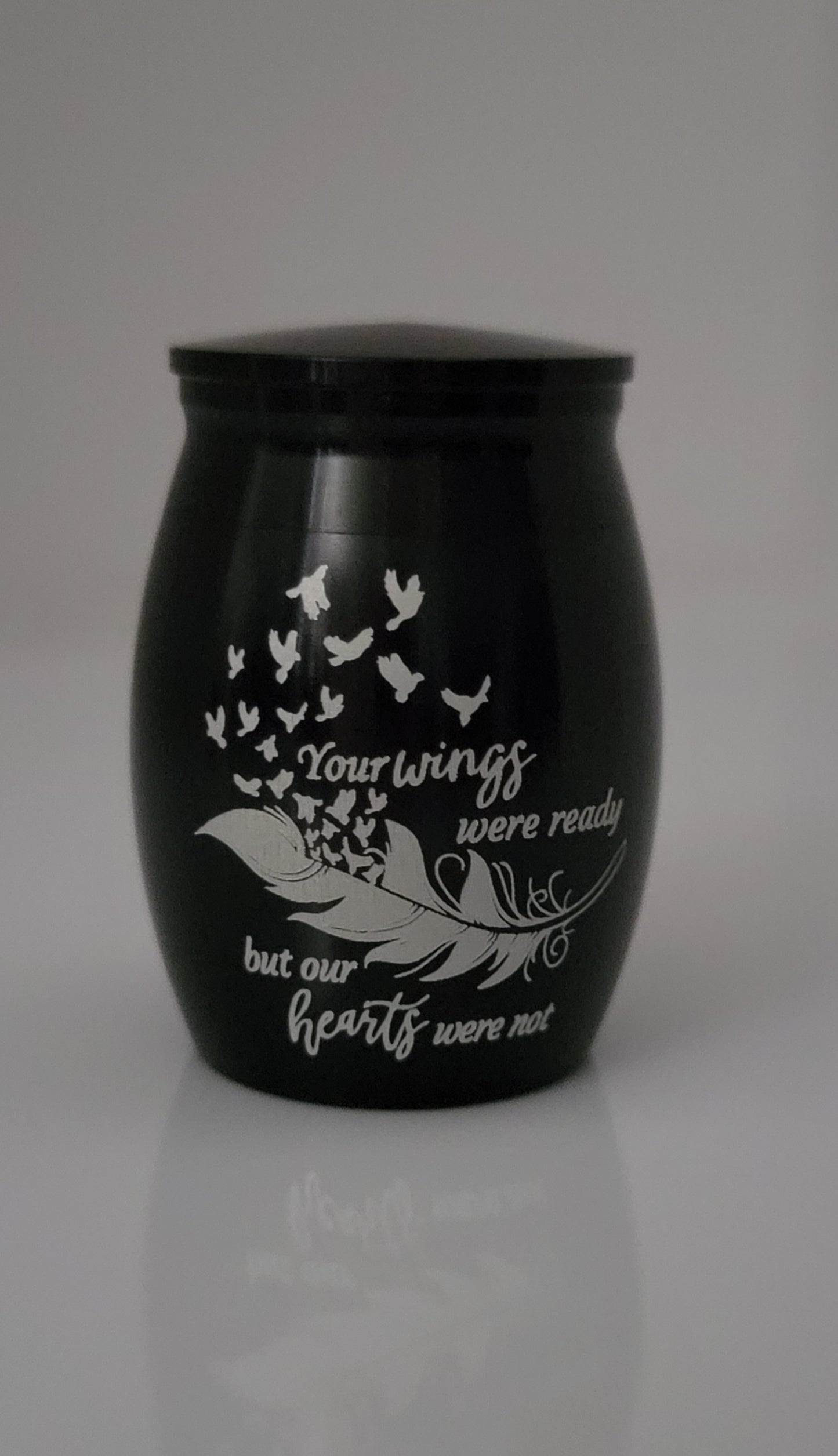 Mini Cremation Urn for Pets or Loved Ones