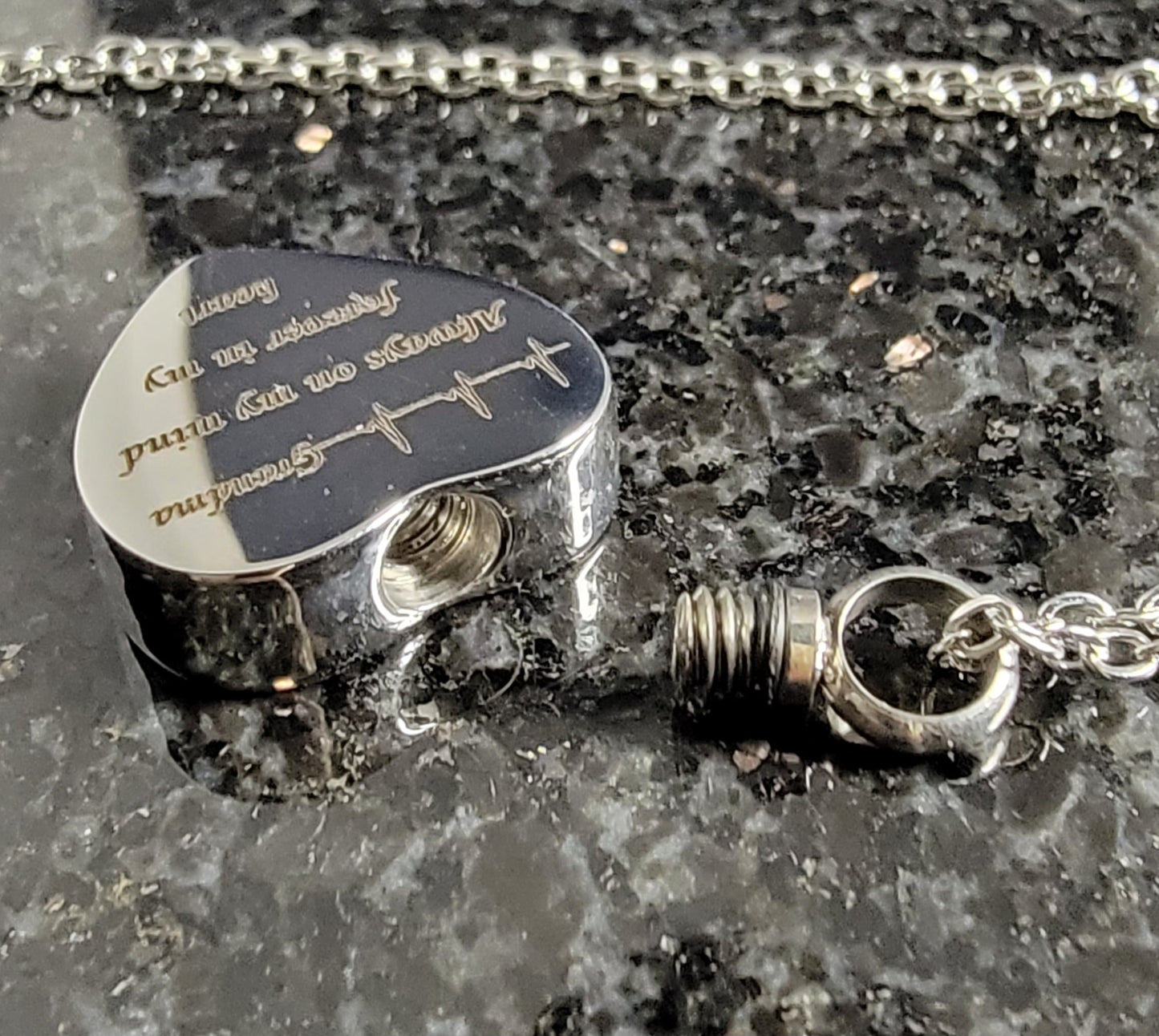 "Grandma" Cremation Urn Heart Necklace for ashes with heartbeat